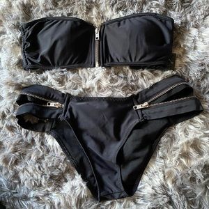 Black zipper bandeau bikini